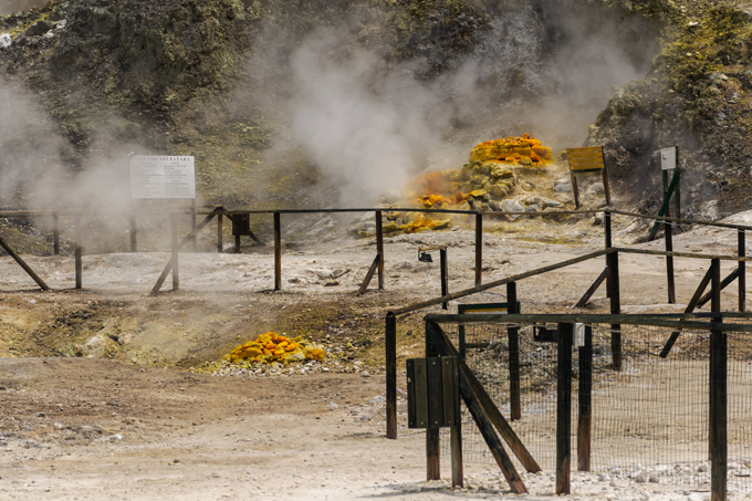 Vulcão Solfatara - Erupção