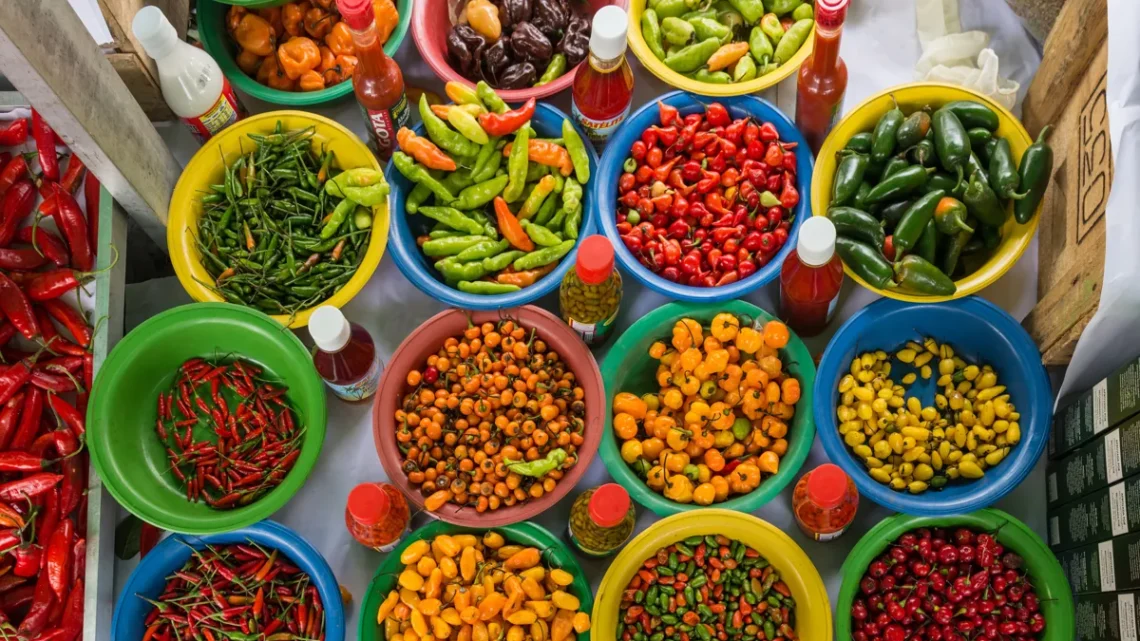 Pimenta é Fruta ou Legume? Aspectos Históricos, Culturais, Cor, Sabor e Aroma